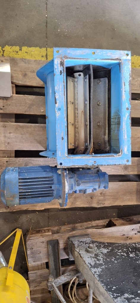 Instalacja odciągowa F.lli ferrari - obrazek 7