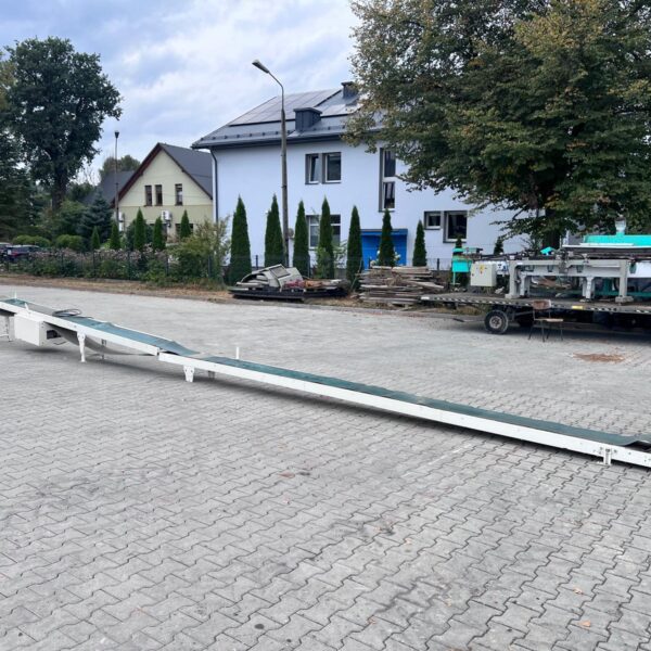 Przenośnik taśmowy z bandami 980cm